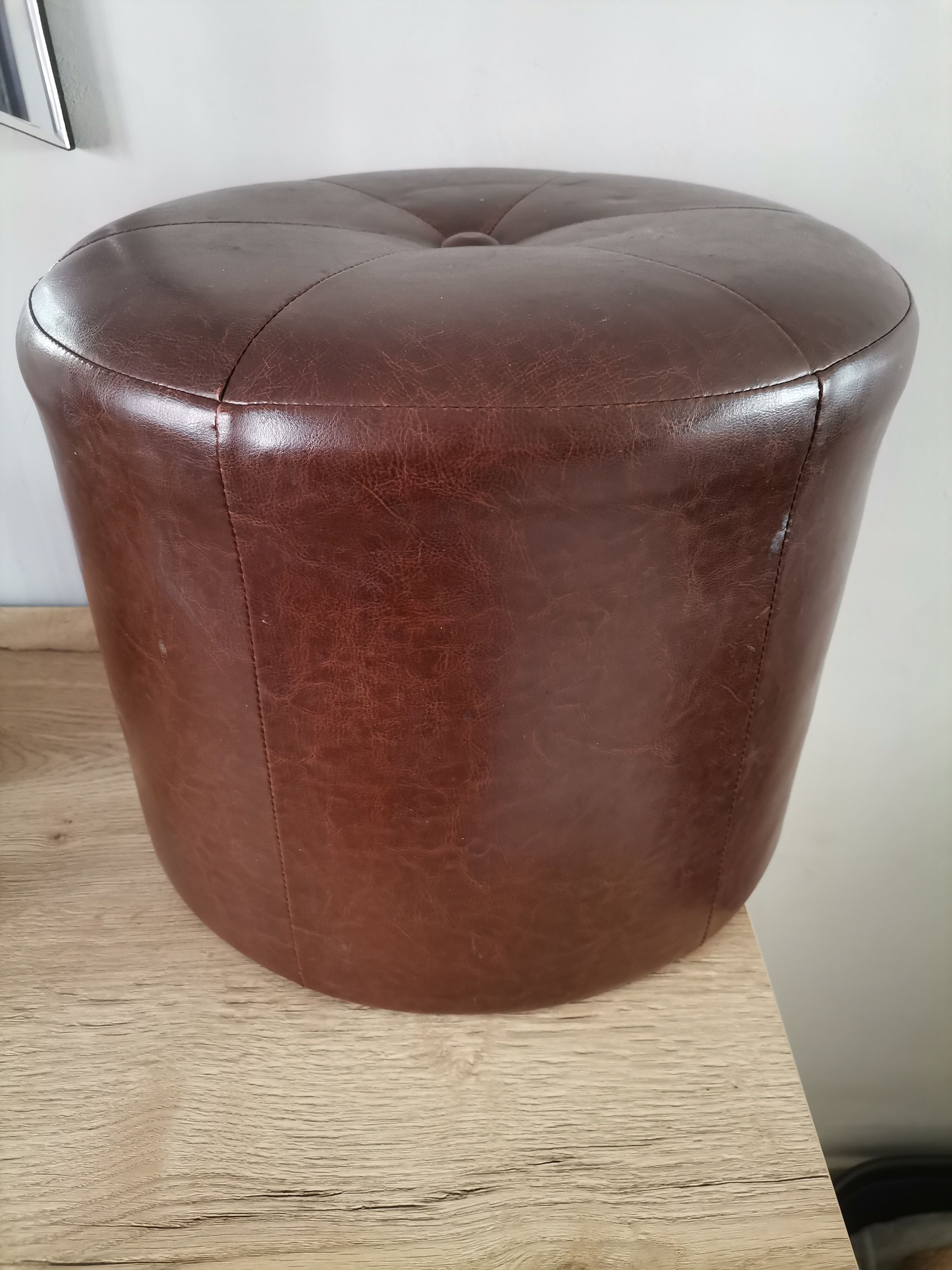 Pouf foot rest vintage leather