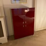 Low lase cabinet