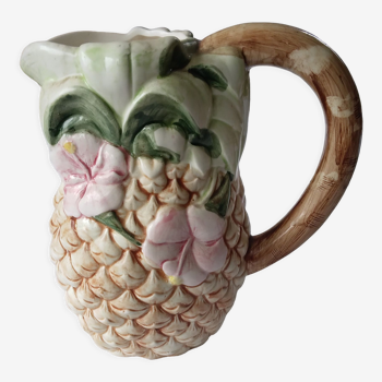 Slip pineapple pitcher