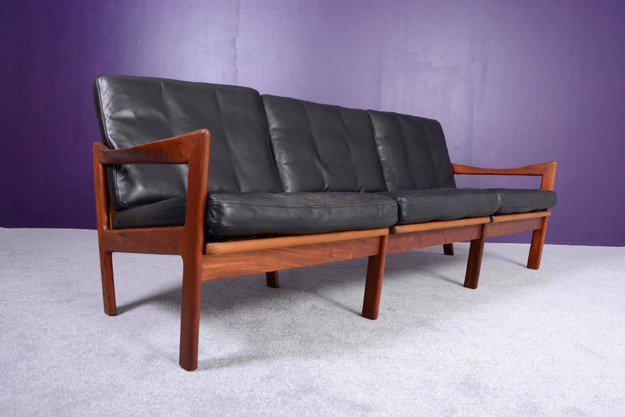 3 seater sofa by Niels Eilersen Skodburg for Illum Wikkelso Denmark 1960's.