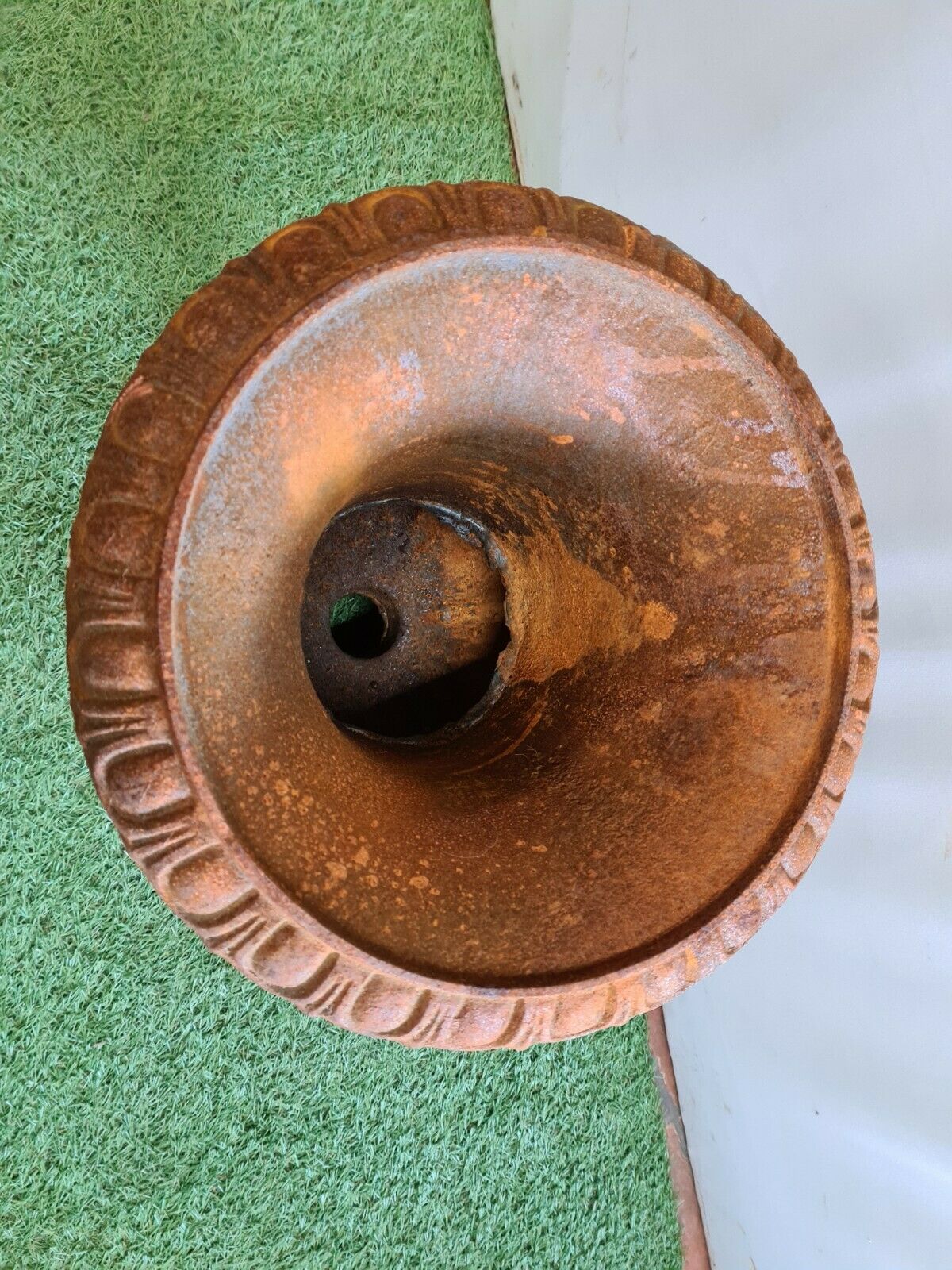 Medici cast iron pair