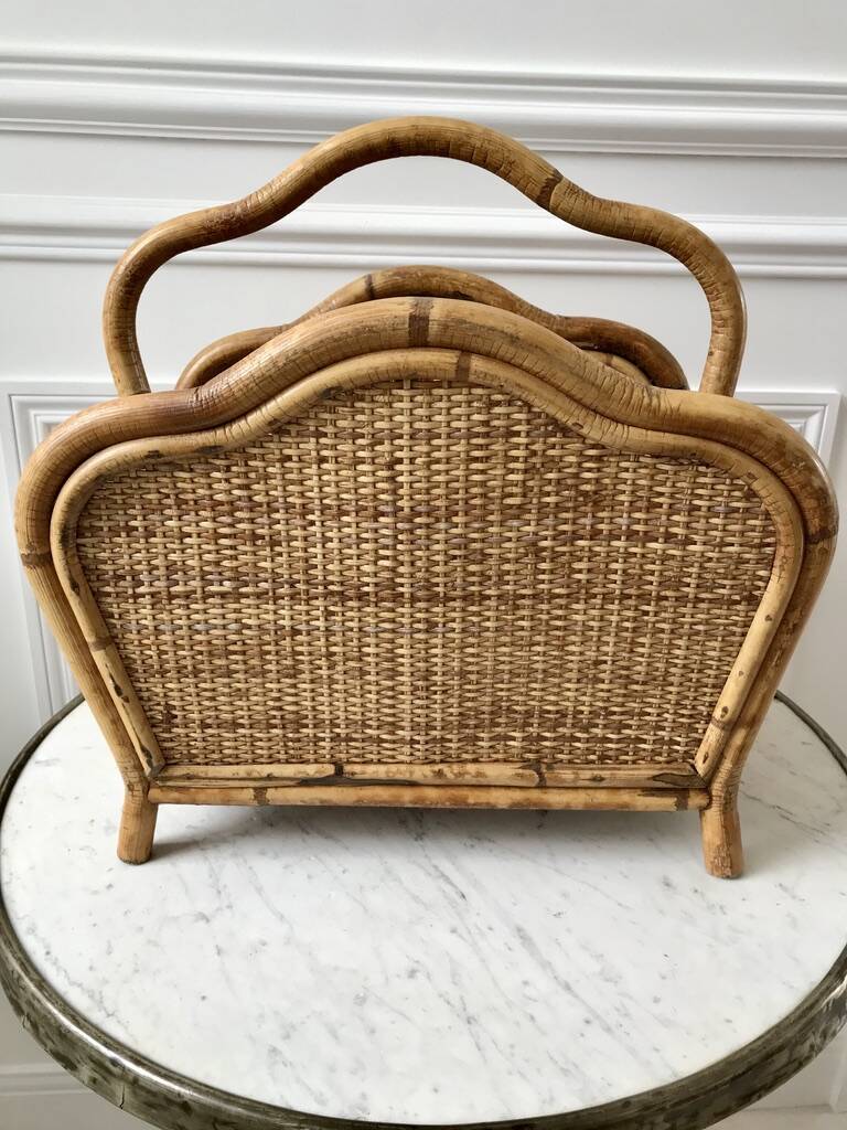 Magazine holder / Pine hutch in rattan, bamboo and canning 70s
