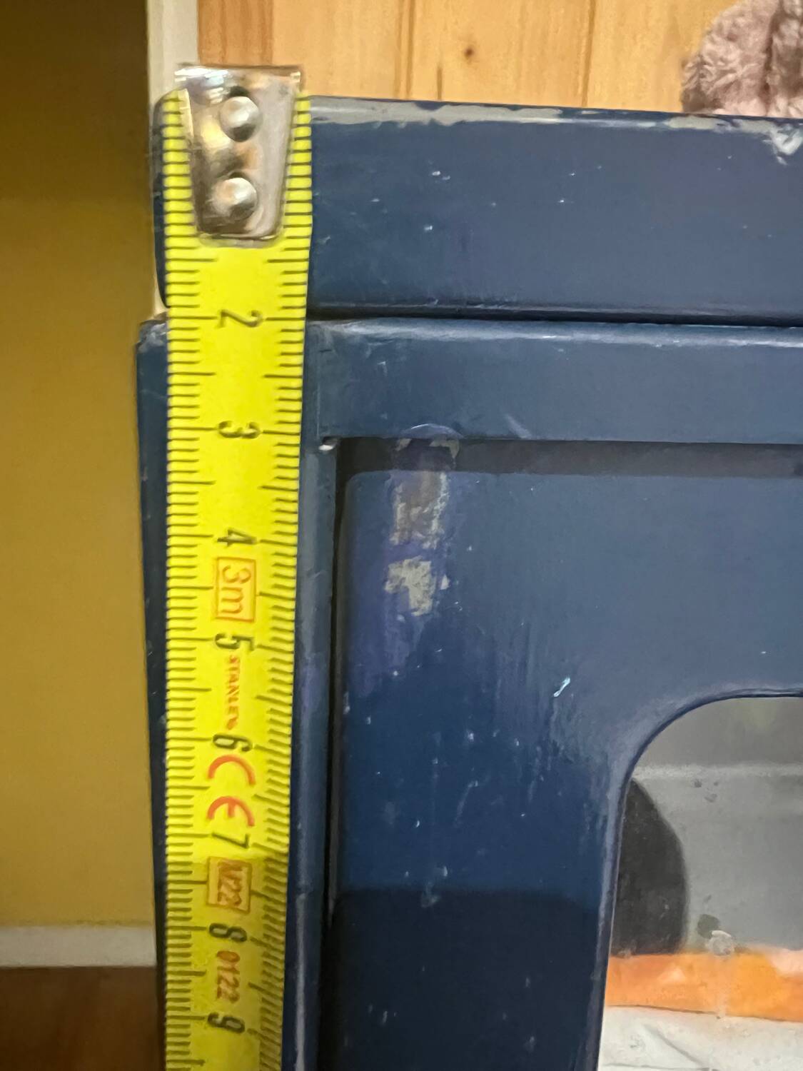 Metal storage furniture