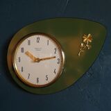 Vintage formica clock silent wall clock "golden green star"