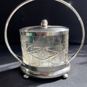 Biscuitier cristal taillé et métal argenté F. W. Quist (1831-1903)