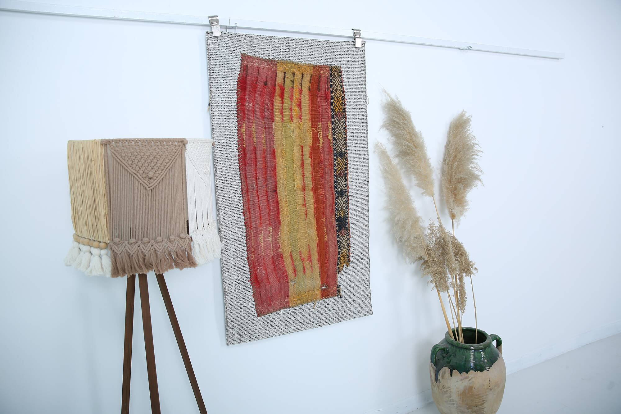 Modern Handmade Vintage Wall Rug, 75x134Cm