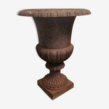 70cm cast-iron Medici vase