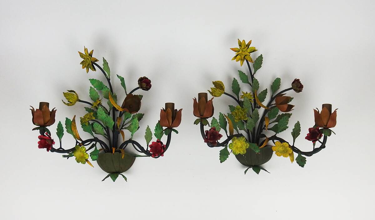 Paire d'appliques "Bouquet de fleurs"