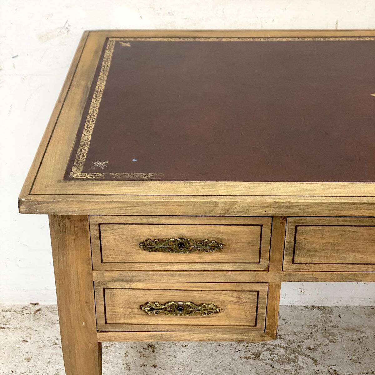 Bureau style Louis XVI bois et cuir