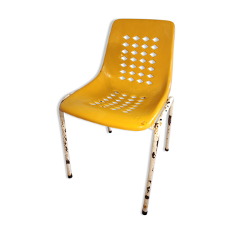 Chaise jaune avec coque en plastique 1970