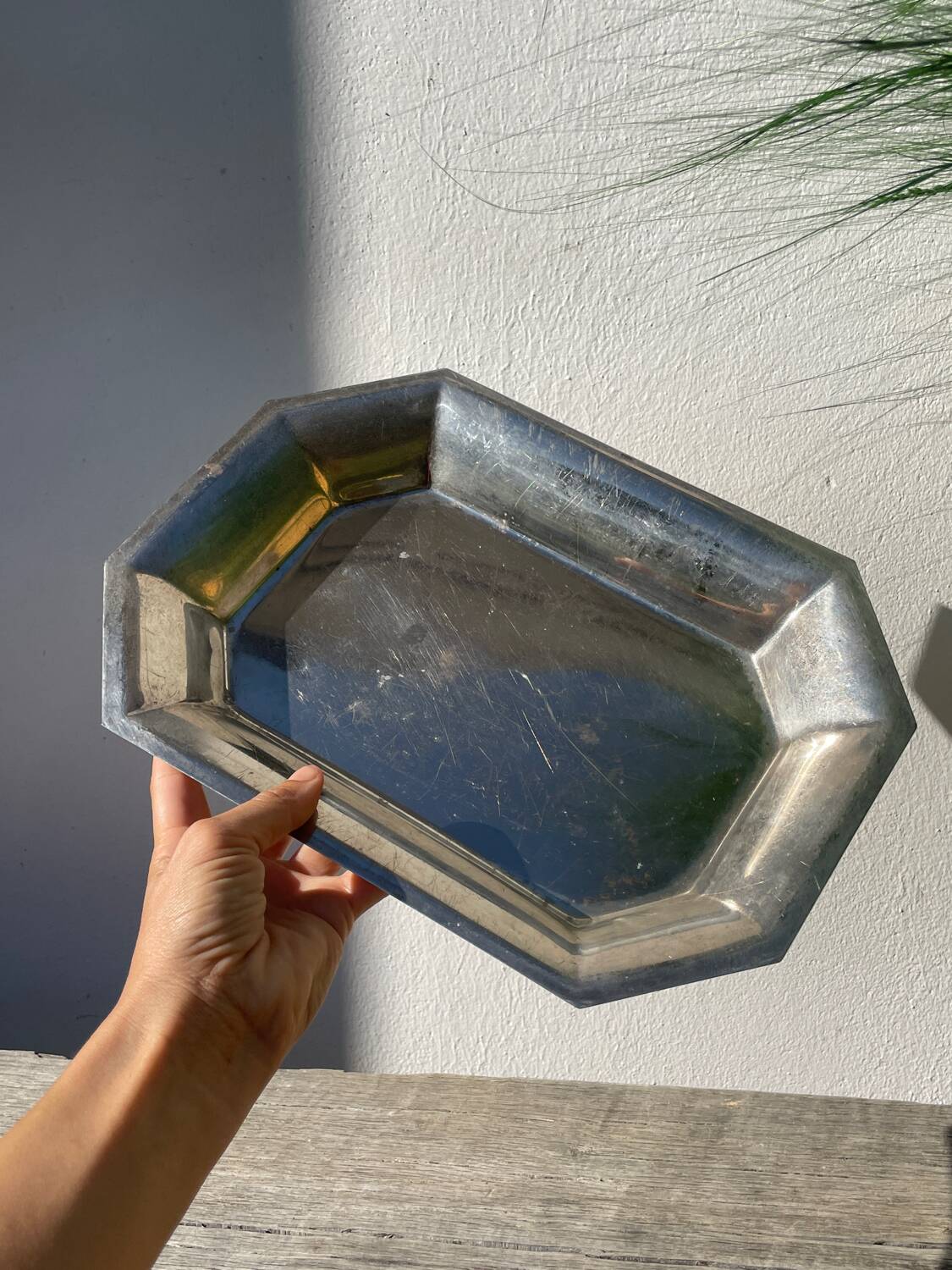 Octagonal silver-plated metal dish