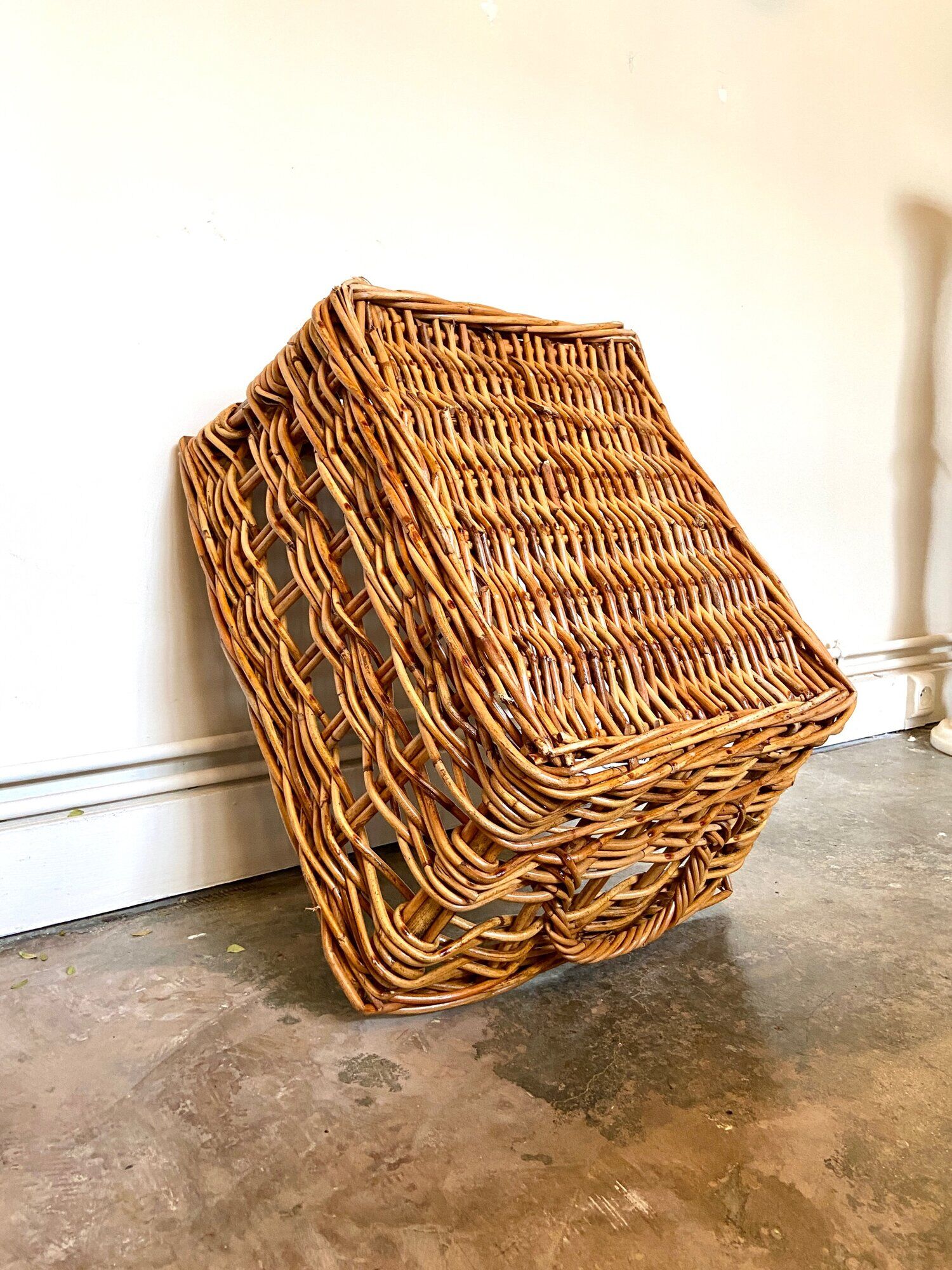 Wicker basket and braided rattan 66 x 47 cm