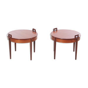 paire de tabourets scandinaves