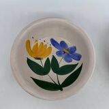two empty marsh pottery pockets