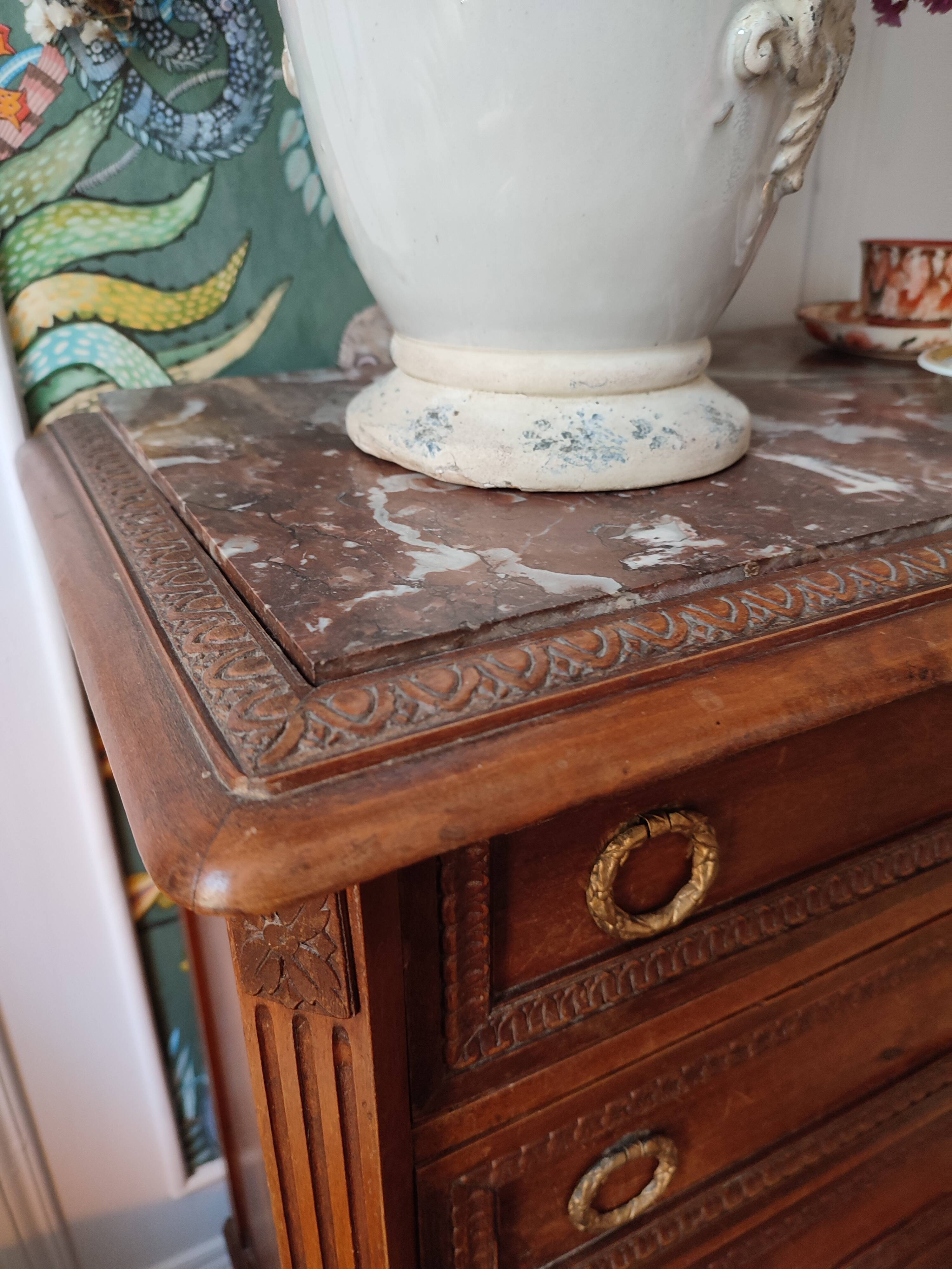 Commode in louis XVI style ragpicker