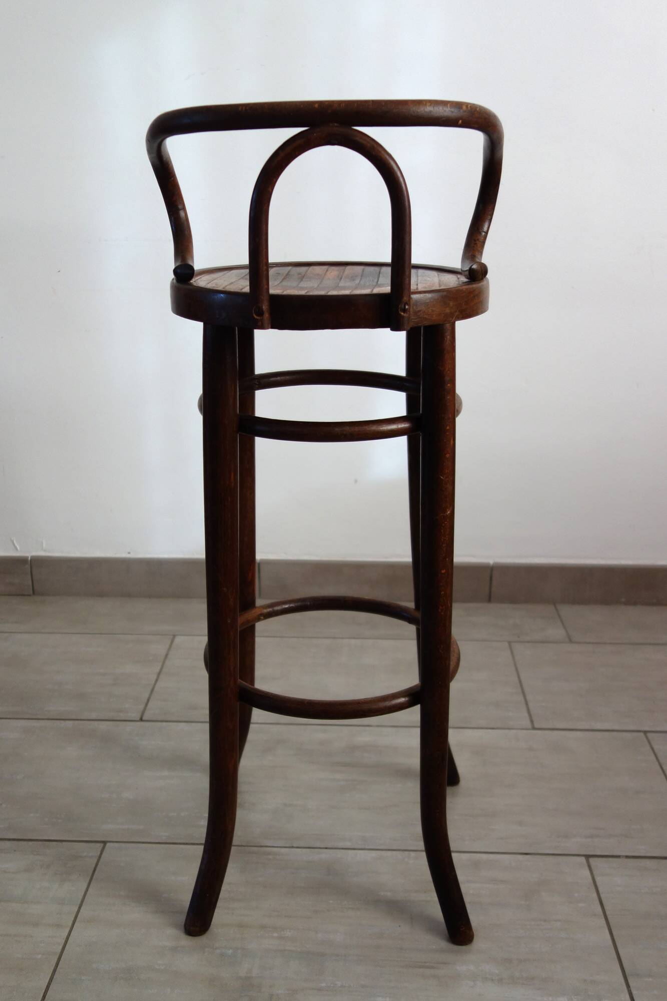 Children's high stool in curved wood, 1890s