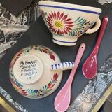2 tasses anciennes Henriot Quimper
