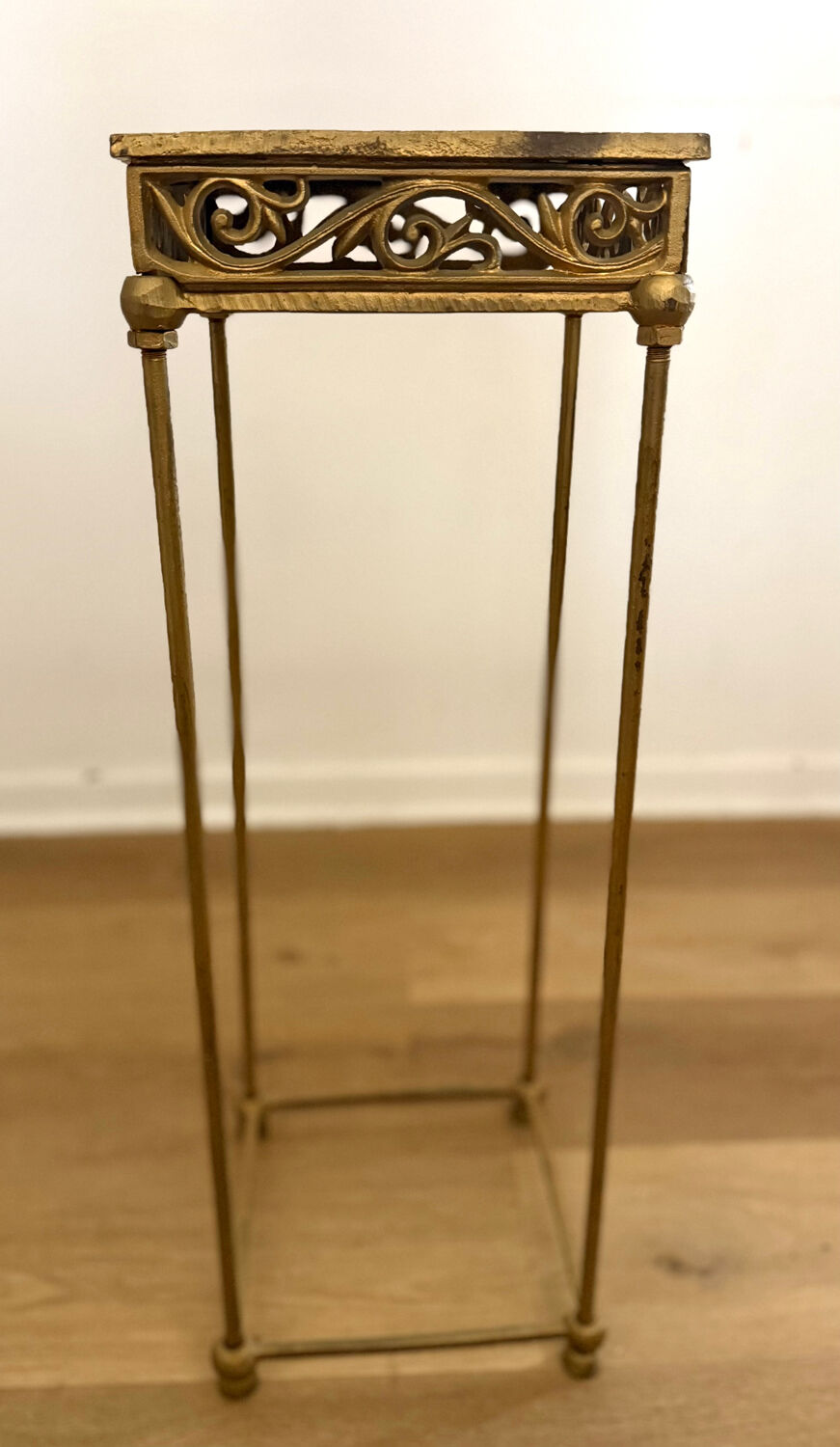 Console, porte plante