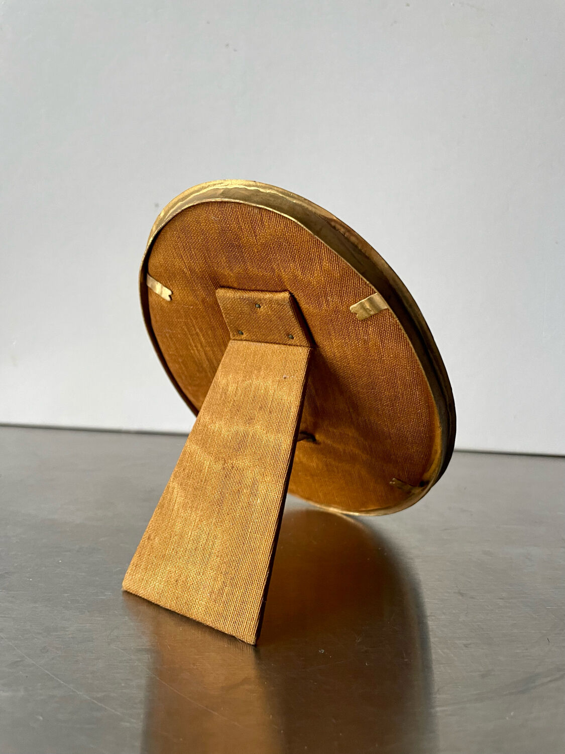 Antique Metal Gold colored Oval Picture Frame brass