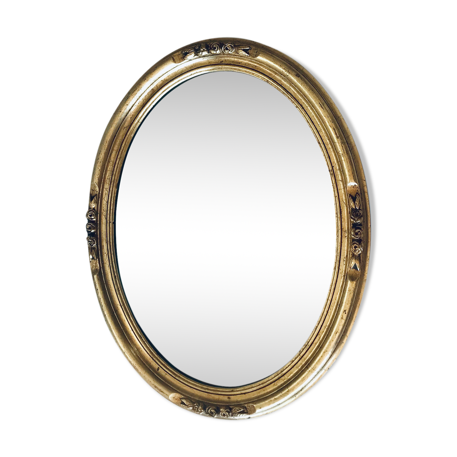 Golden oval mirror - 36 x 47