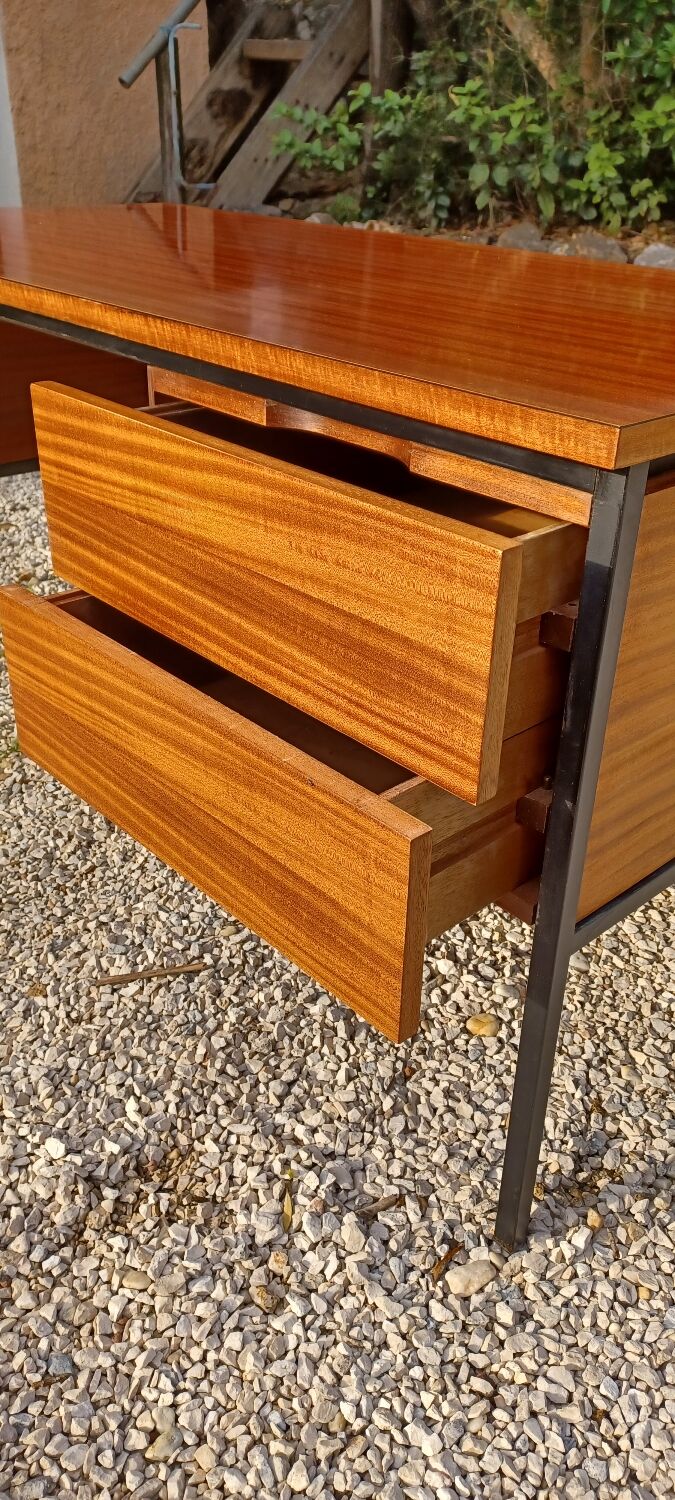 Old vintage desk Pierre Guariche 1970
