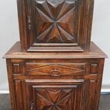 Armoire deux corps haut en retrait style Louis XIII