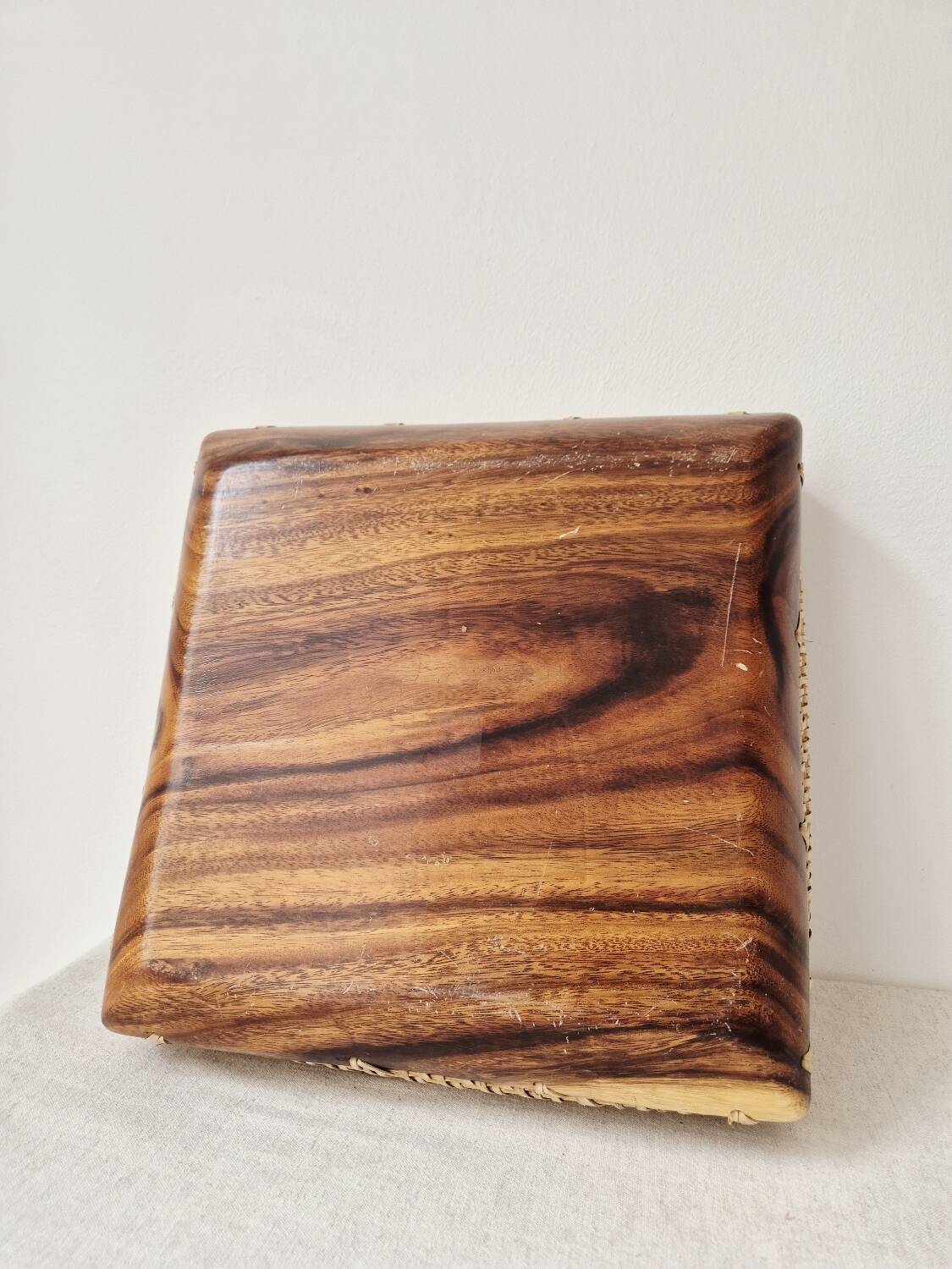 80s wooden and rattan tray - Vintage