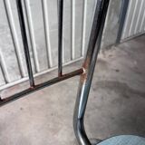 Pair of chairs in blue Formica and metal