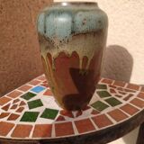 Pussaie sandstone vase by Jean Cacheleux