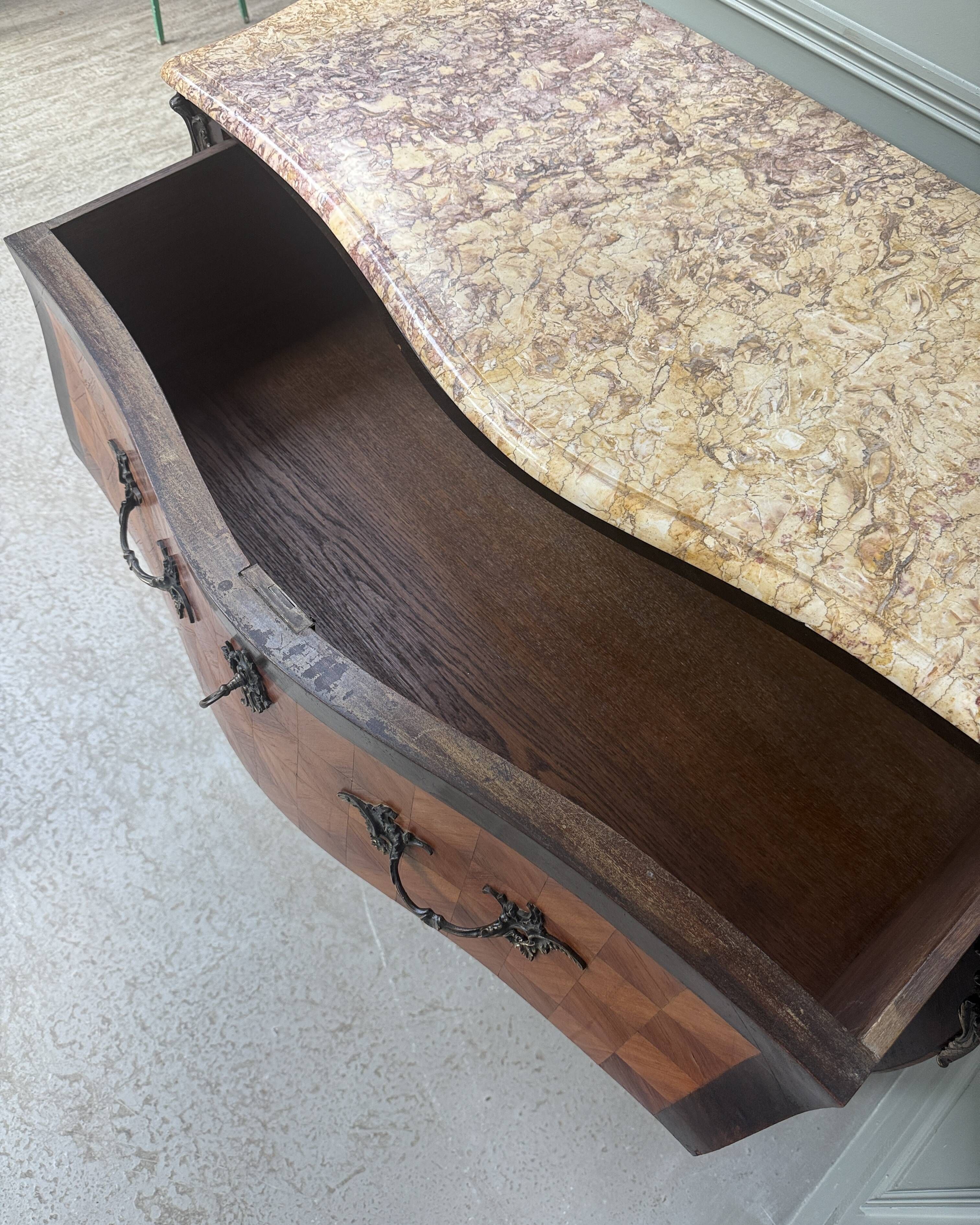 Louis XV jump commode