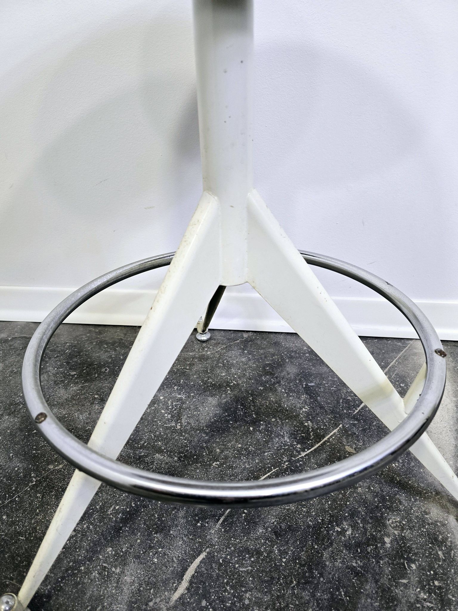 STOOL 1970s