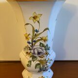 Vase in polychrome earthenware of Moustiers