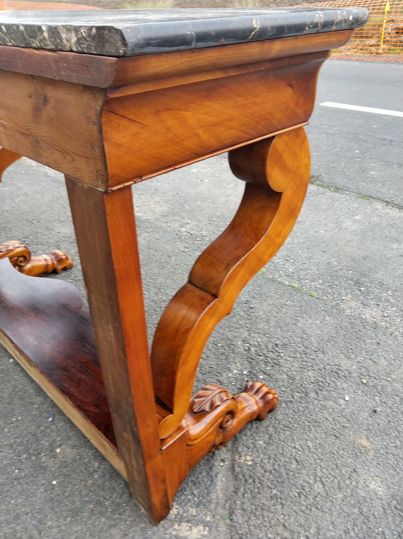 Console en merisier époque 1830
