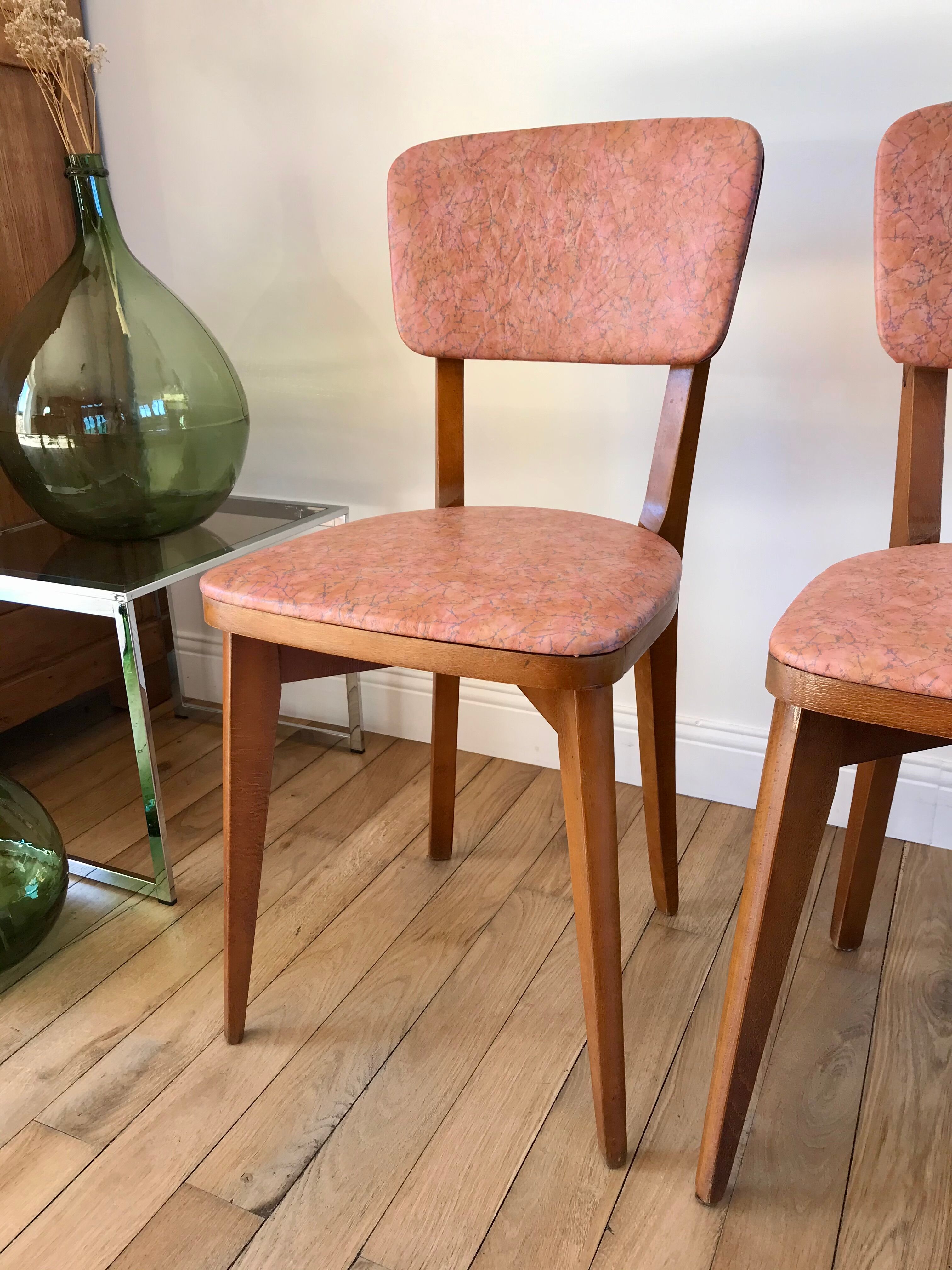 Set of 6 Scandinavian chairs in beech wood and pastel skaï 50s