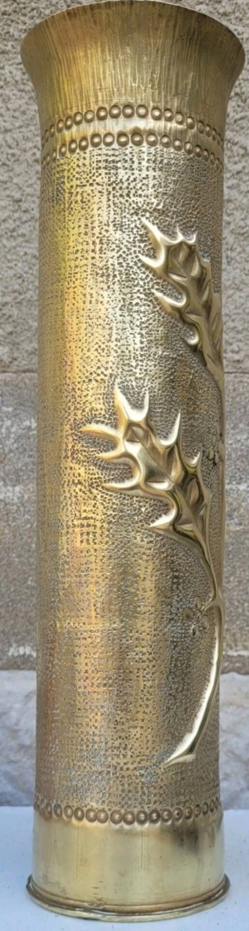 75 shell casing carved - Art of the poilus floral decoration WW1