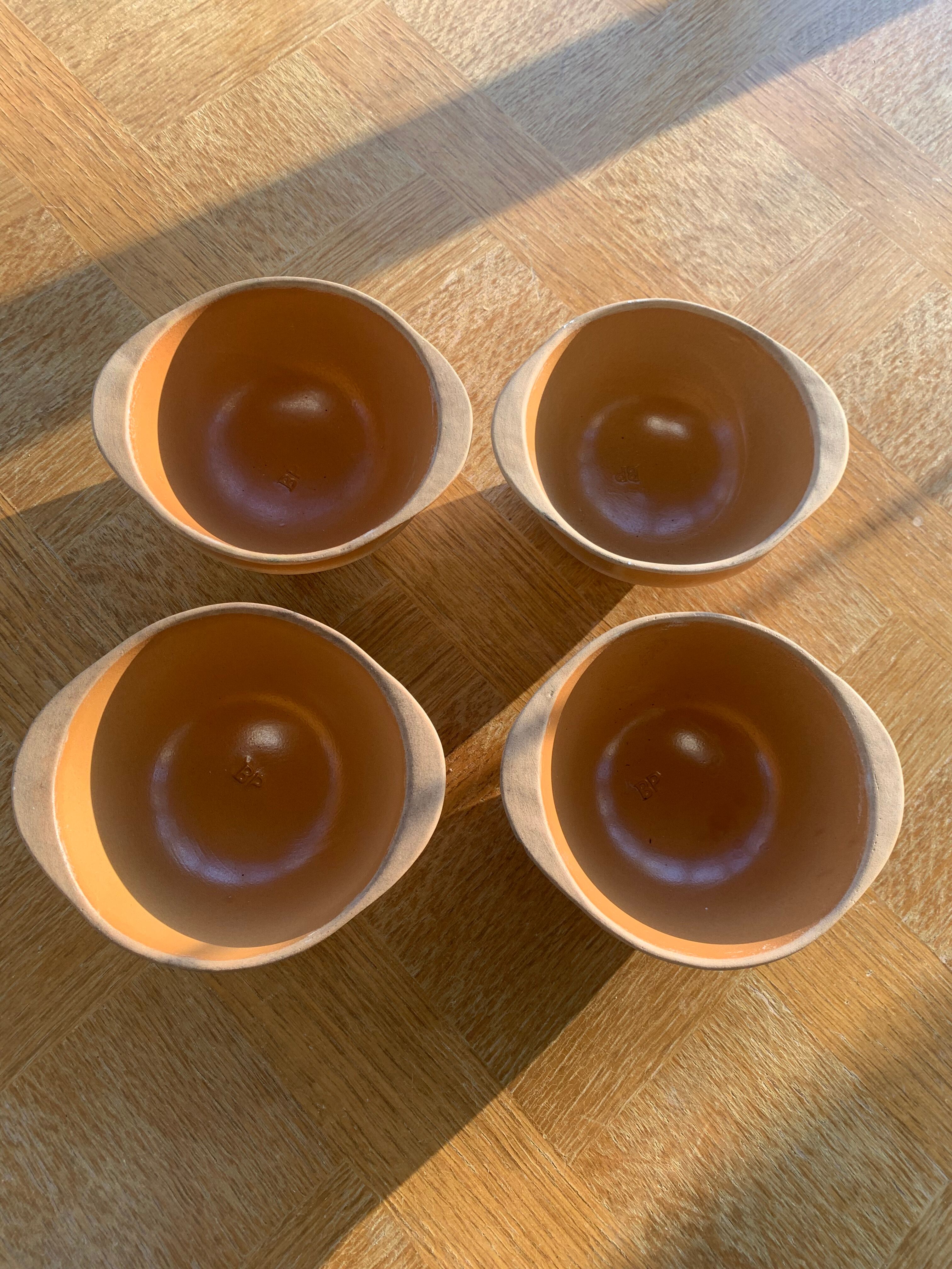 4 bowls in eared stoneware, vintage Gien France sandstone