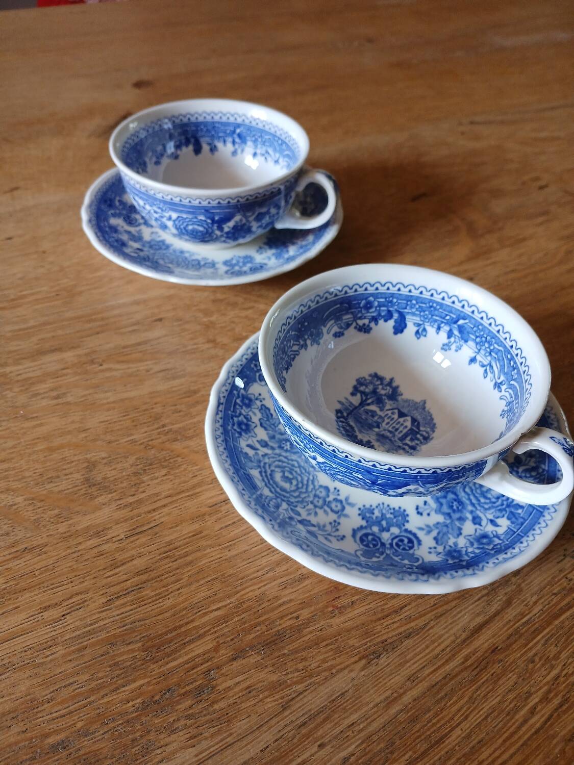 2 old Villeroy and Boch cups