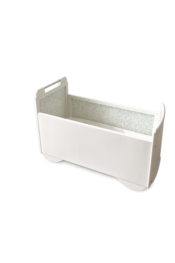 Lit bébé années 50 rénové et son matelas