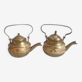 Set of 2 small brass teapots with floral pattern