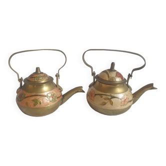 Set of 2 small brass teapots with floral pattern