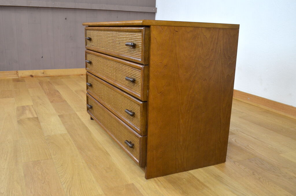Vintage dresser in rattan 1970/1980