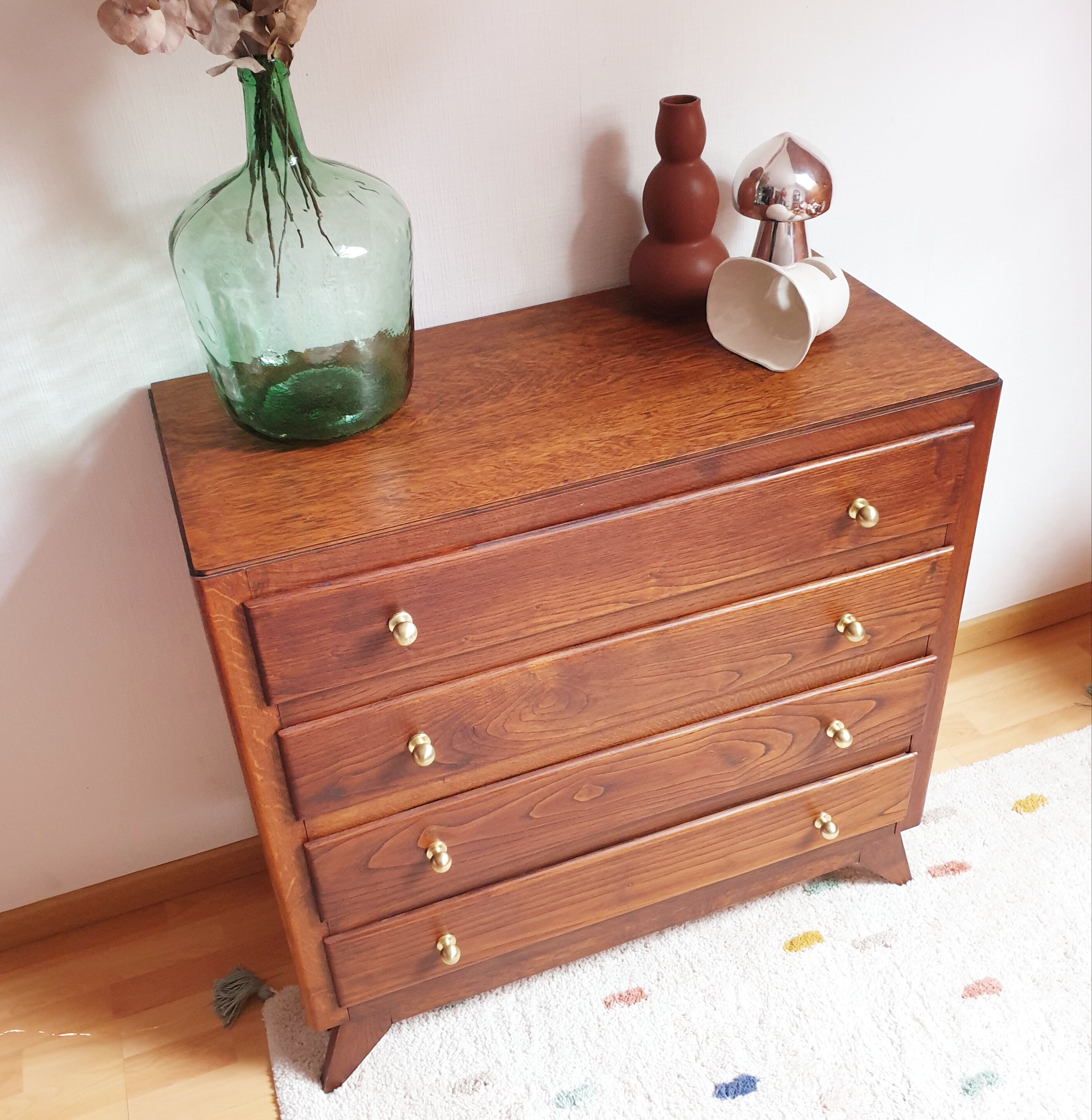 Commode vintage pieds compas
