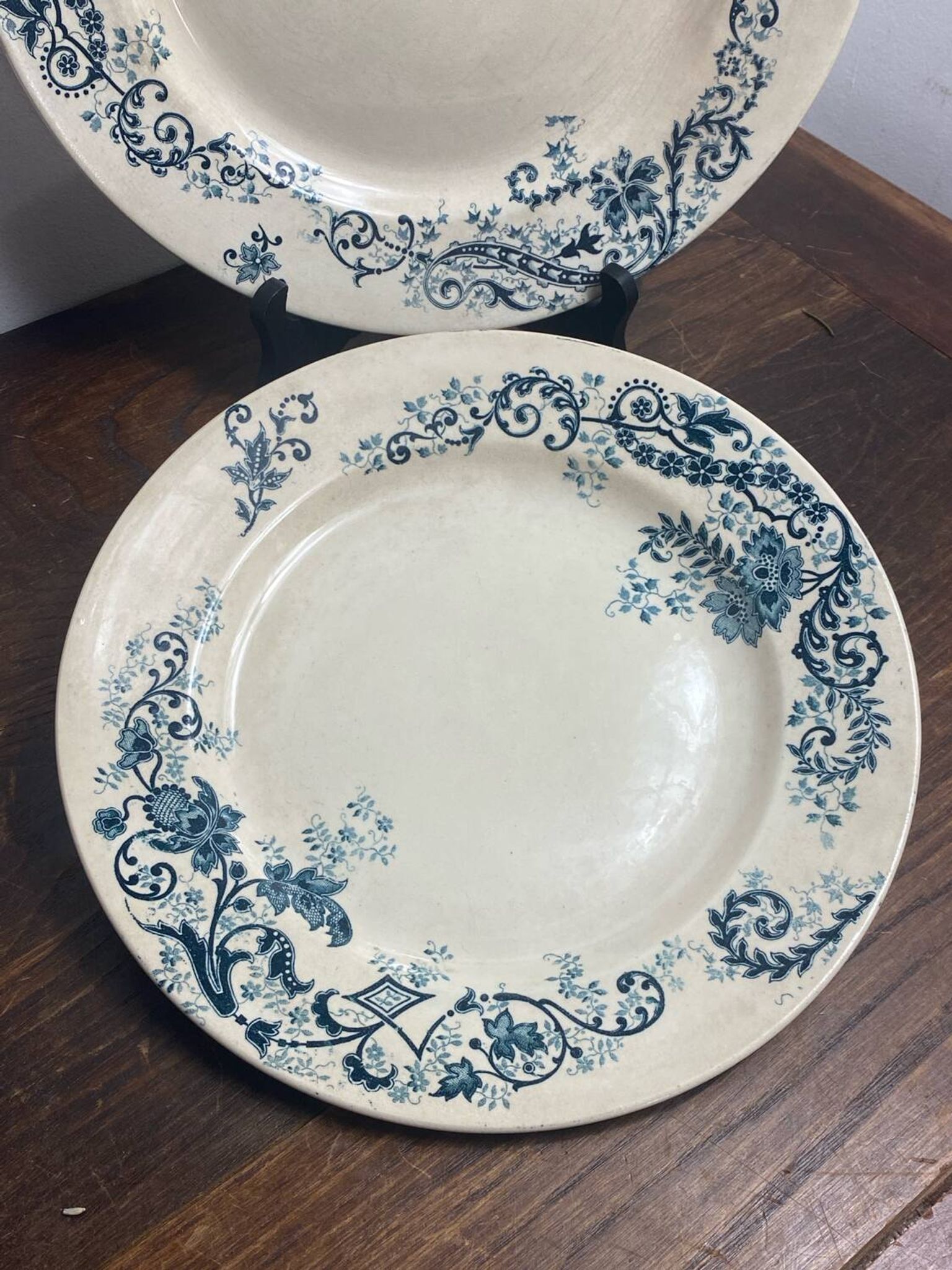 Plats de service, terre de fer, Sévigné, HB & Cie