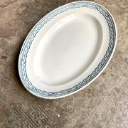Oval dish St Amand & Hamage in iron earth