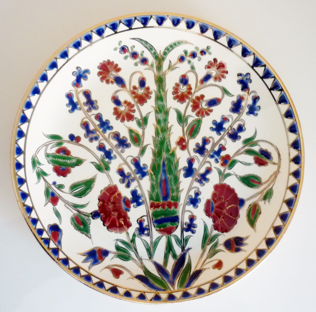 Enamelled plate Keramik decoration of ibiscus, cloisonné enamels, thick, Rhodes Greece