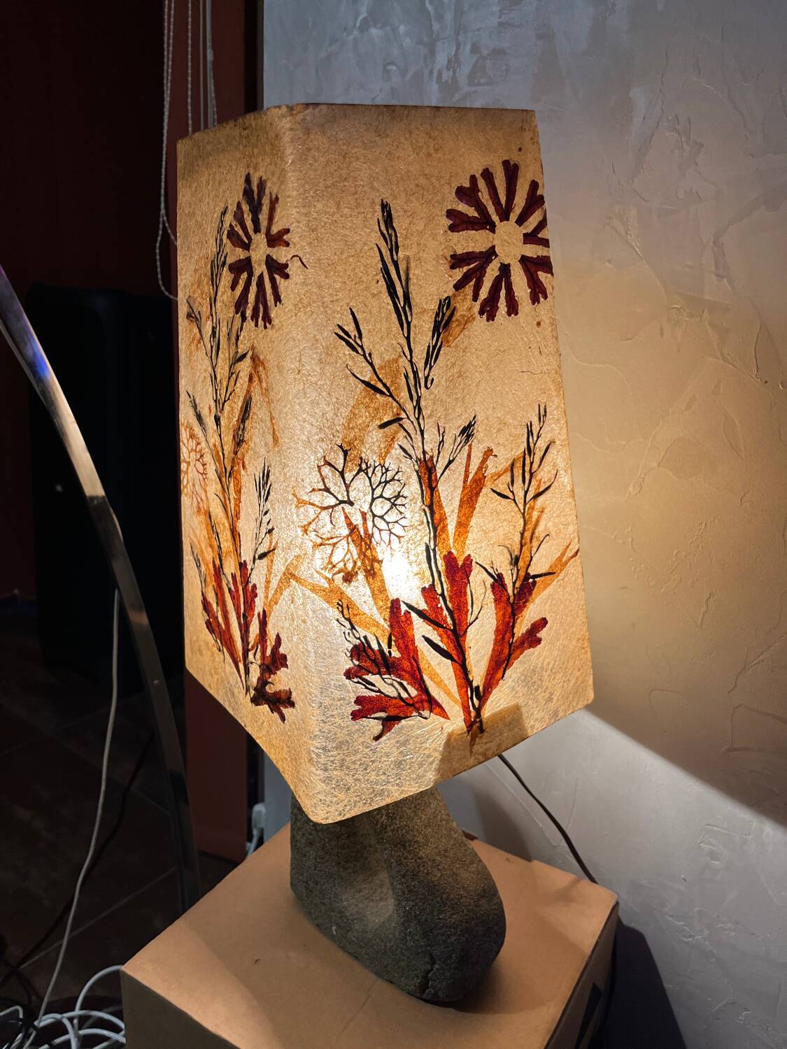 Vintage ceramic lamp Accolay resin lampshade herbarium