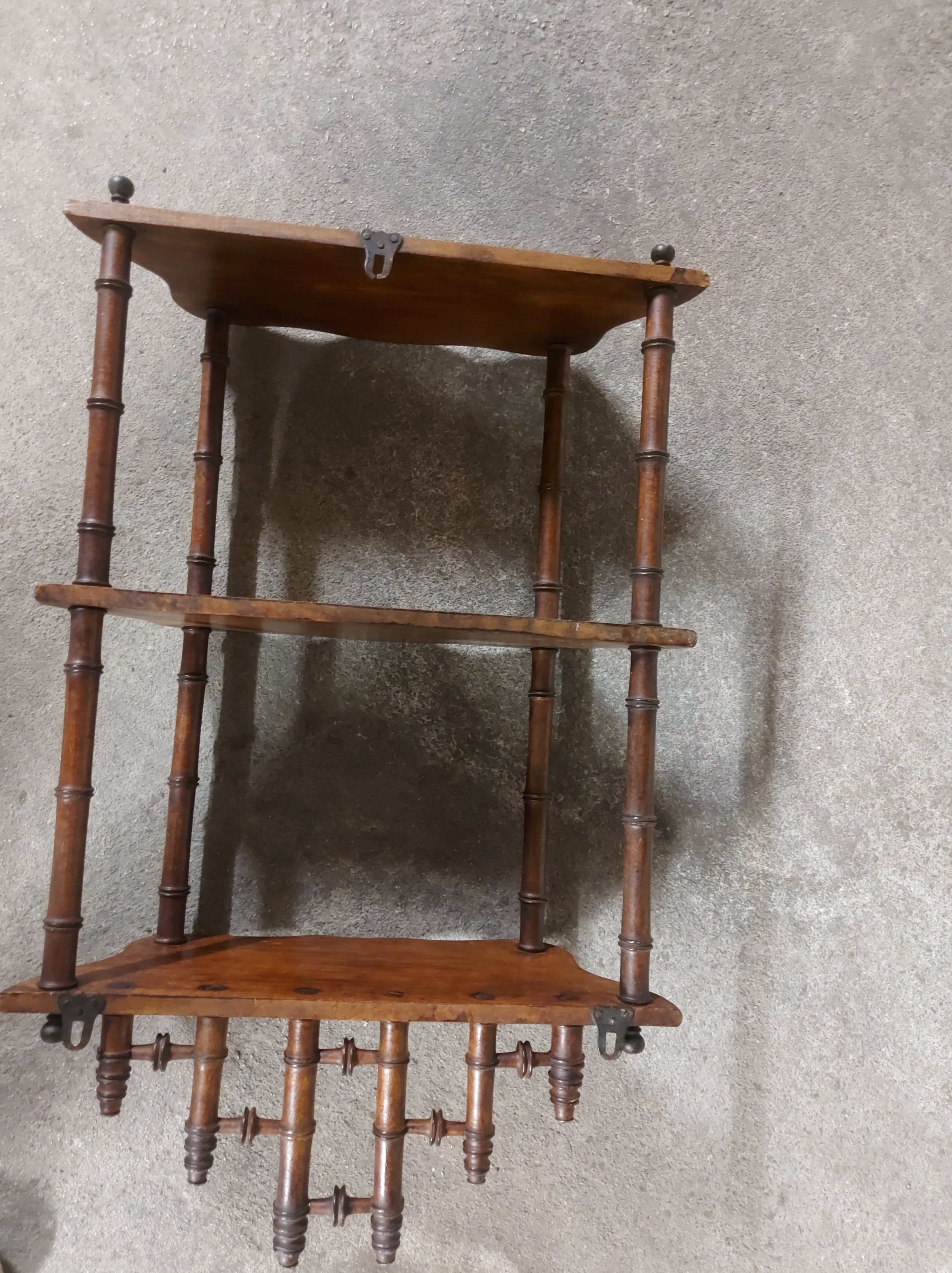 Napoleon lll wall shelf