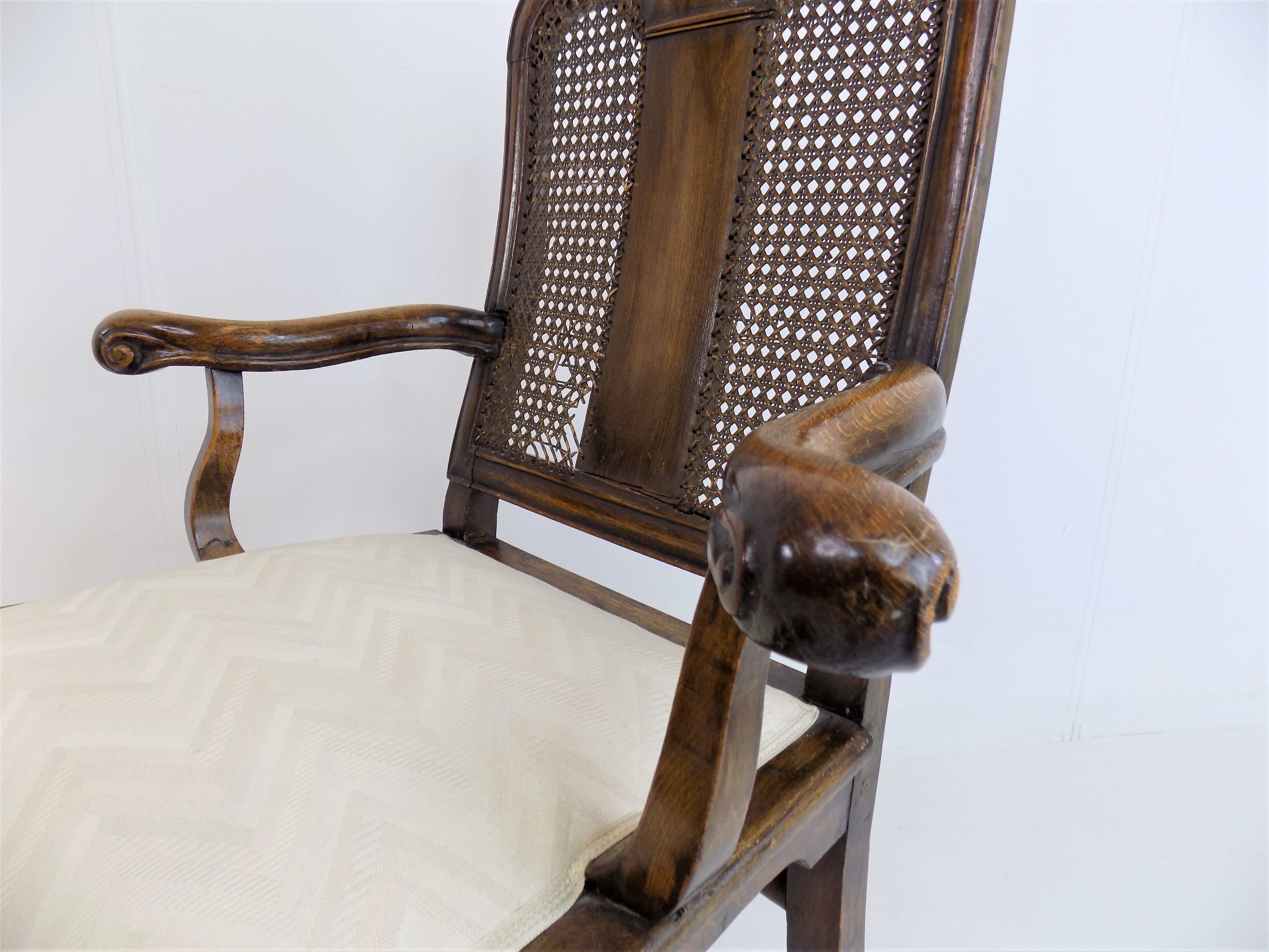 Chaise en bois néobaroque avec vannerie viennoise