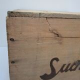 Vintage Skated Wood Case Suchard