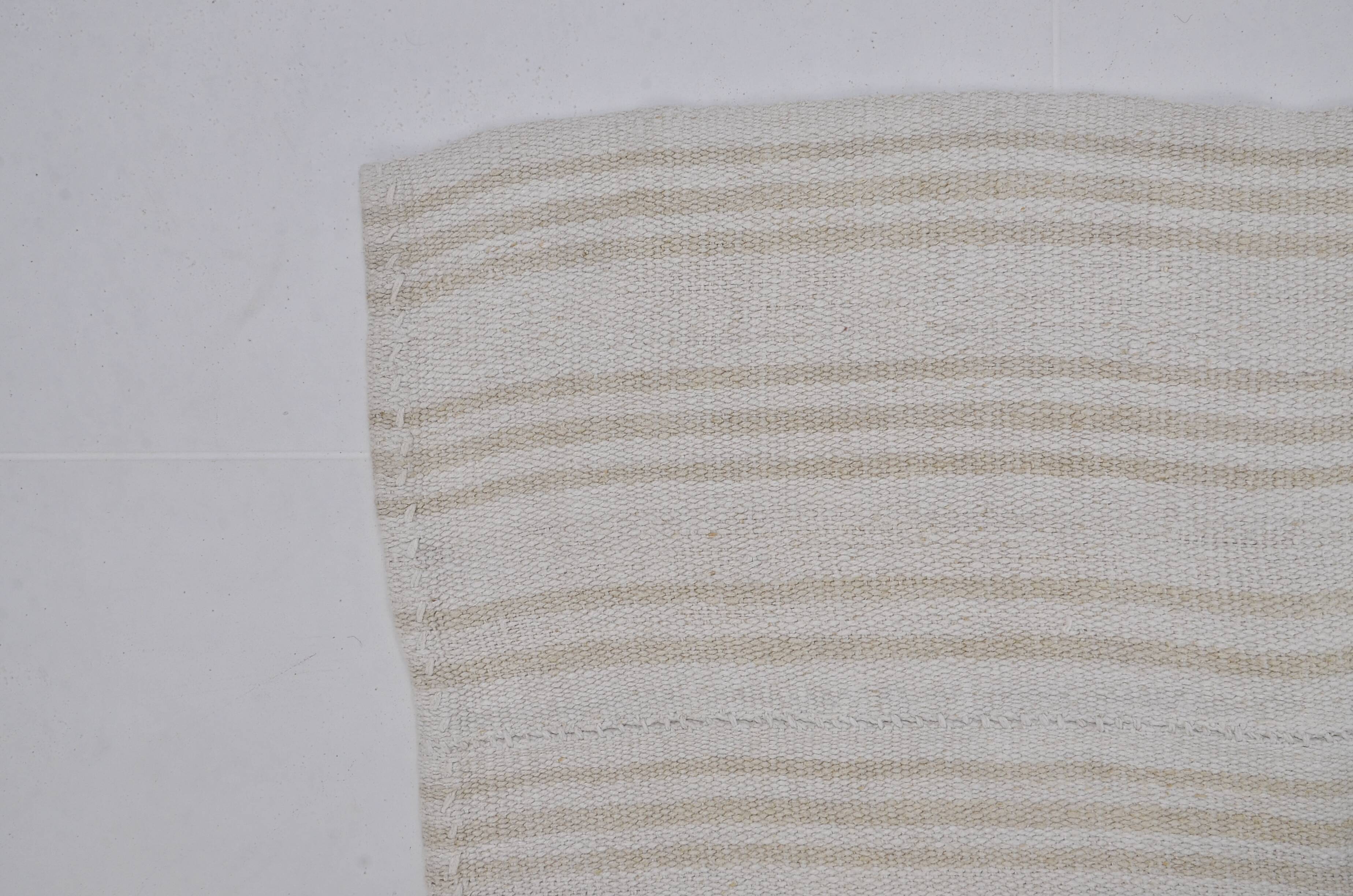 Neutreal Vintage Hmep Kilim Rug sku 3682